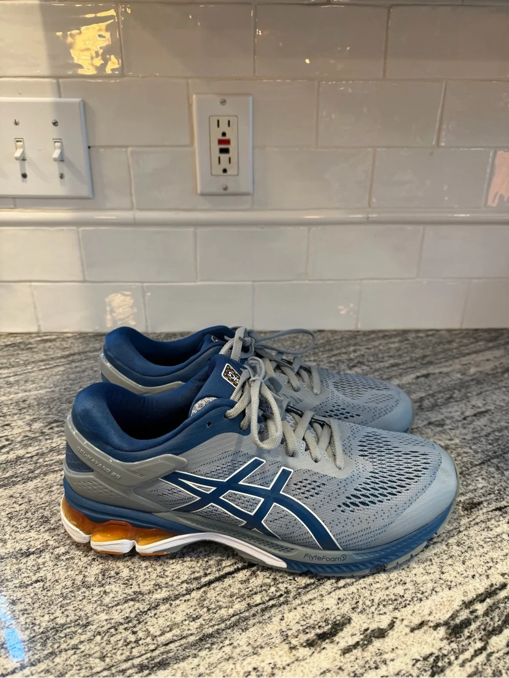 Men’s Asics Kayano 26 Size 10